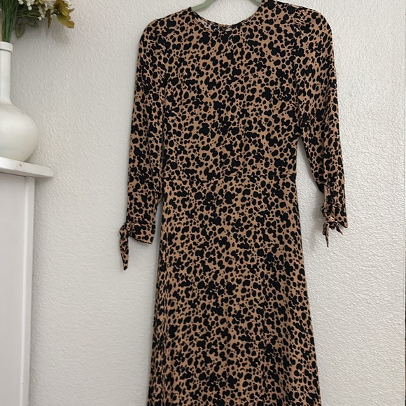 Reformation Dress in Blitz Size: 2 - Picture 5 of 12